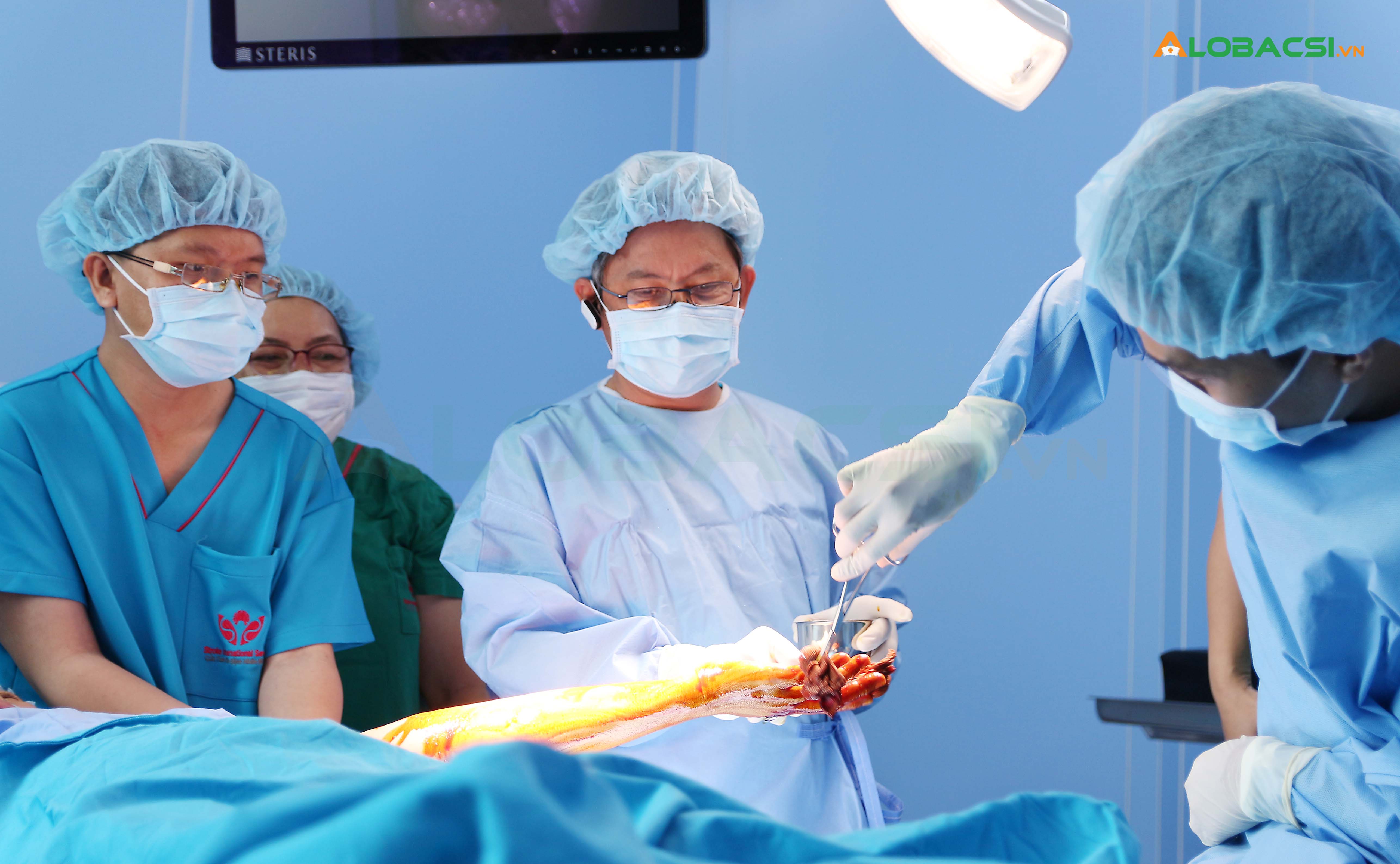 Những ca phẫu thuật video mổ hội chứng ống cổ tay đáng chú ý
