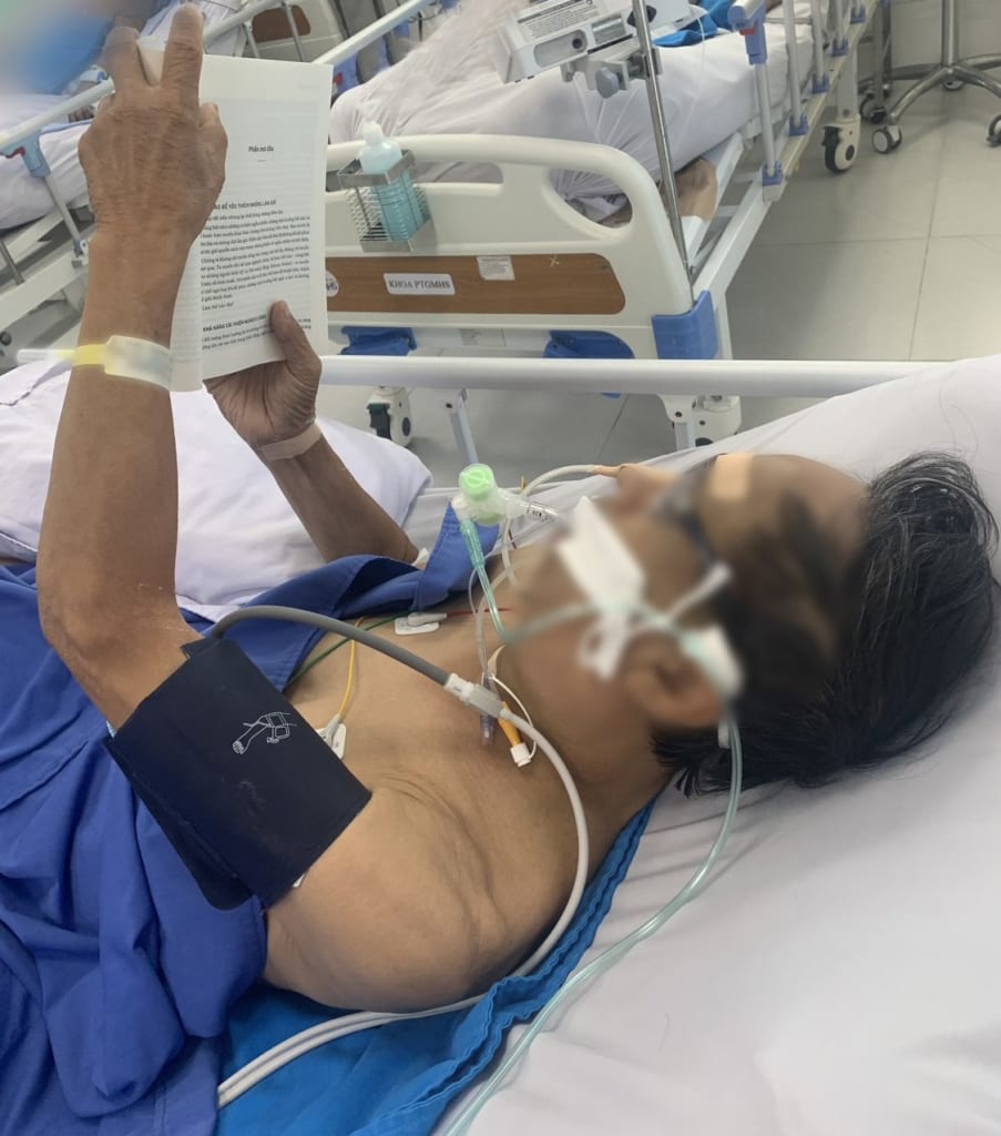 Cứu sống nam bệnh nhân U70 ngưng tim ngưng thở khi đang chơi bóng bàn