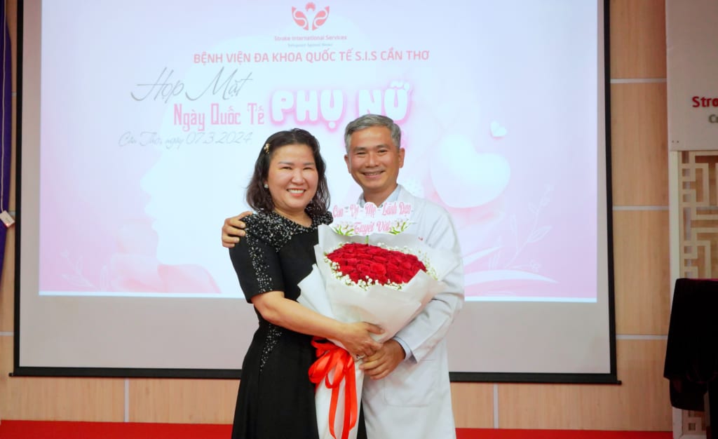 Chúc mừng ngày Quốc tế Phụ nữ 08/3