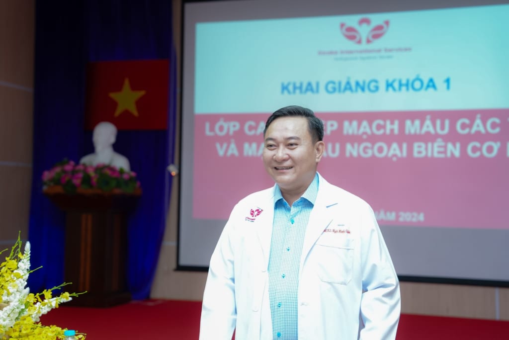 Khai giảng lớp Can thiệp mạch máu các tạng & mạch máu ngoại biên cơ bản K01