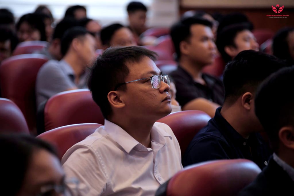 Hơn 100 bác sĩ tham gia hội nghị về quản lý bệnh mạch vành chuyên sâu