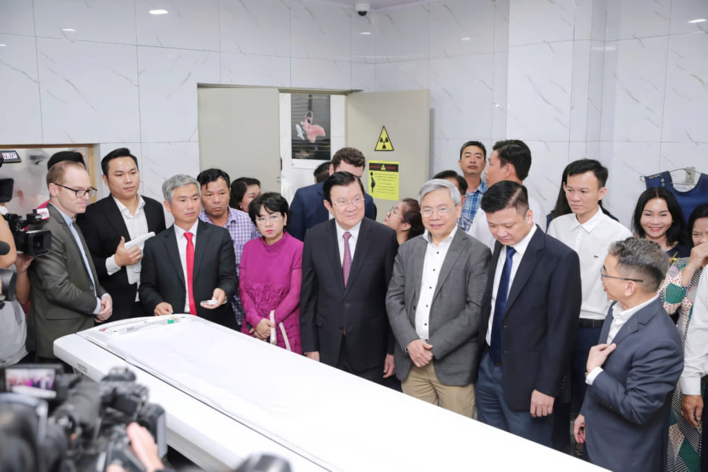 Hoạt động nổi bật trong tuần qua: Tiếp đón đoàn lãnh đạo Bệnh viện Đa khoa đến tham quan, trao đổi kinh nghiệm tại S.I.S Cần Thơ