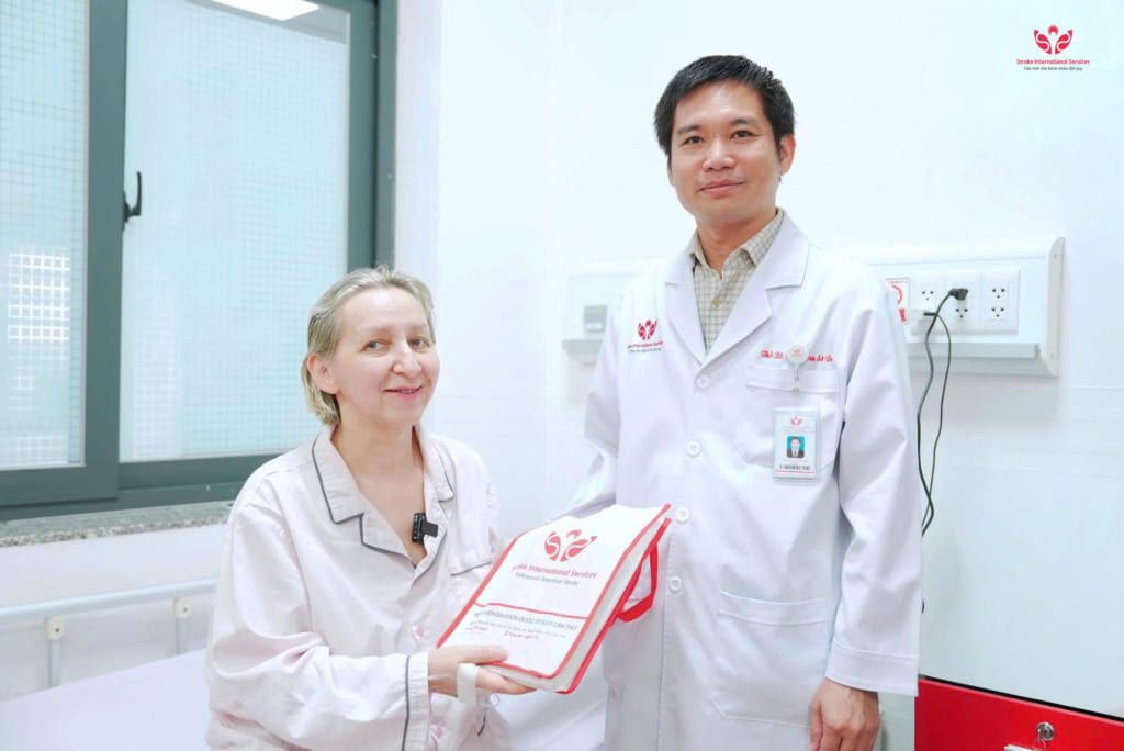 Cứu nữ du khách Latvia bị thủng đại tràng do ung thư tại Cần Thơ