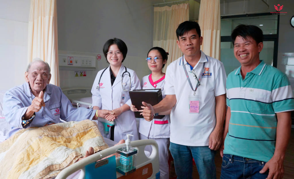Cứu cụ ông 97 bị nhồi máu cơ tim cấp khi đang đi thăm ruộng